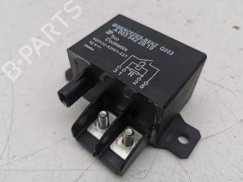 Electronic sensor MERCEDES-BENZ C-CLASS (W204) C 200 CDI (204.001) | BP28861380M84 