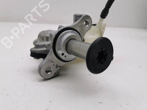 Brake master cylinder VW T-ROC (A11, D11) 1.0 TSI | BP28899661M77 - Image 2