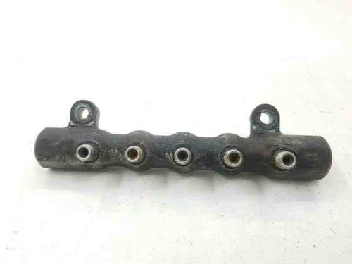 Used Injection rail TOYOTA COROLLA Verso (_E12_) 2.0 D-4D (CDE120_, CDE120R) (90 hp) 28844054