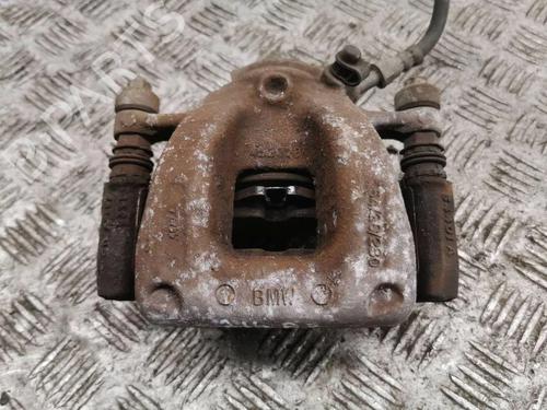 Used Right front brake caliper Right front brake caliper 36179077 36179077
