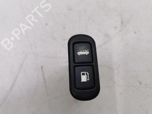 Used Switch Switch KIA SORENTO I (JC) 2.5 CRDi (170 hp) 40168672 40168672