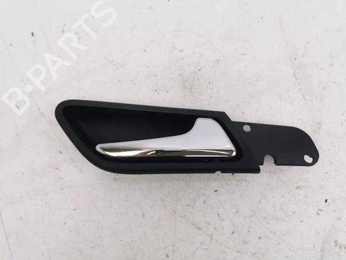 Used Rear right interior door handle Rear right interior door handle 36104229 36104229