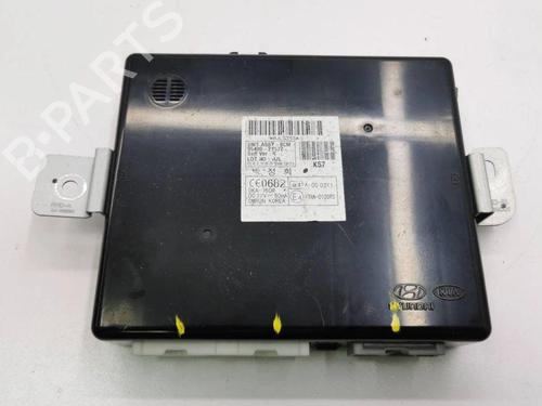 Used Electronic module HYUNDAI ix35 (LM, EL, ELH) 1.7 CRDi (116 hp) 28876575