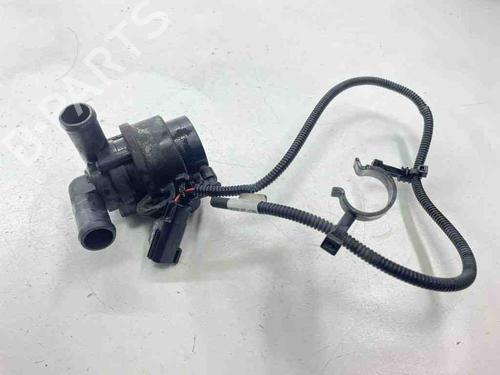 Used Auxiliary water pump VOLVO XC60 I SUV (156) D5 AWD (215 hp) 28890245