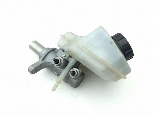Used Brake master cylinder Brake master cylinder LAND ROVER DISCOVERY SPORT (L550) 2.0 D 4x4 (180 hp) 40193297 40193297