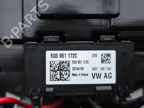 Interior roof light FORD USA EXPLORER (CX740) EV | BP36531962I8 - Image 7