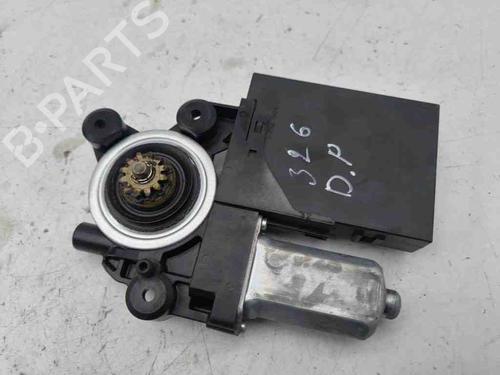 Used Left front window motor VOLVO V50 (545) 1.6 D (110 hp) 28889790