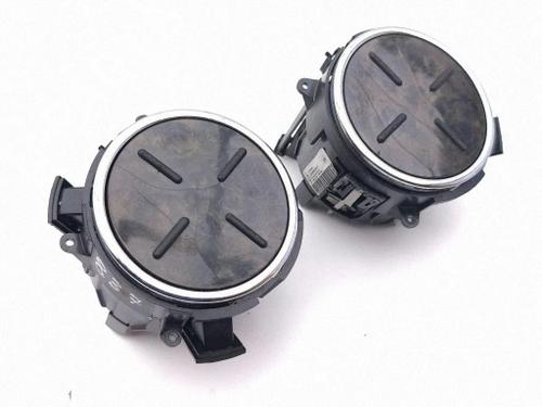 Used Cup/Object holder Cup/Object holder VW PHAETON (3D1, 3D2, 3D3, 3D4, 3D6, 3D7, 3D8, 3D9) 3.0 V6 TDI 4motion (240 hp) 40465892 40465892