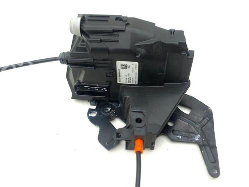Rear left lock JAGUAR XE (X760) 2.0 D | BP28877960C100 