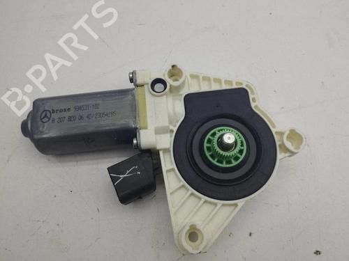 Used Right rear window motor Right rear window motor 38248802 38248802