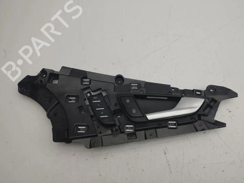Used Front right interior door handle Front right interior door handle 36104725 36104725