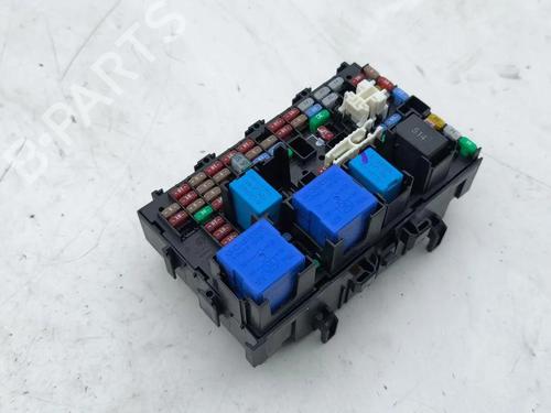 Fuse box RENAULT CAPTUR I (J5_, H5_) 0.9 TCe 90 | BP36199044E1 - Image 3