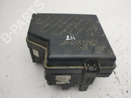 Used Fuse box Fuse box 33637393 33637393