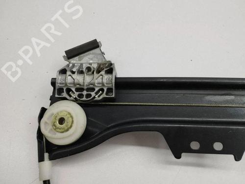 Front left window mechanism BMW 5 Touring (E61) 525 d | BP40209346C22 - Image 5