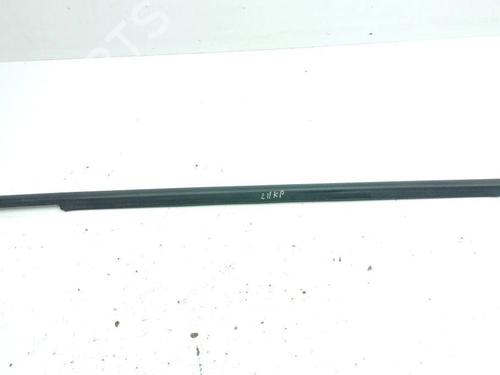 Door moulding trim HYUNDAI SANTA FÉ II (CM) 2.2 CRDi 4x4 | BP28887028C150 