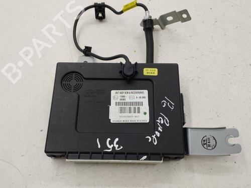 Used Electronic module HYUNDAI i30 Estate (FD) 1.6 CRDi (116 hp) 28894082