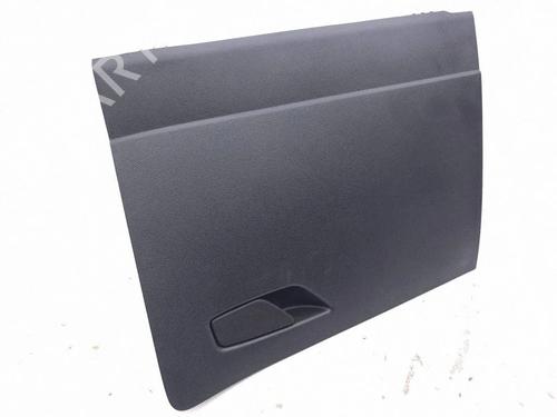 Used Glove box Glove box 39172991 39172991