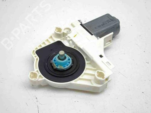 Used Left front window motor PORSCHE CAYENNE (92A) 3.0 Diesel (245 hp) 28898099