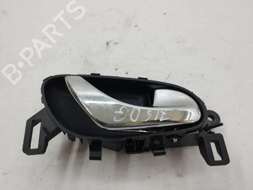 Used Rear right interior door handle Rear right interior door handle 36152500 36152500