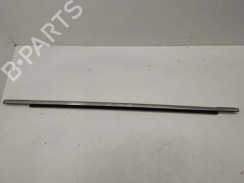 Dørliste Dørliste CHRYSLER VOYAGER IV (RG, RS) 2.8 CRD (150 hp) 36189740 36189740