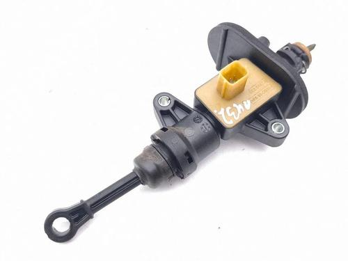 Used Clutch slave cylinder Clutch slave cylinder 37643923 37643923