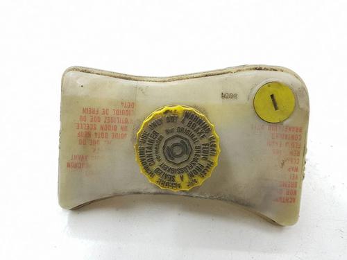 Used Brake fluid reservoir Brake fluid reservoir 38248074 38248074