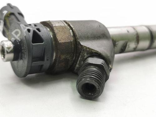 Used Injector HYUNDAI TUCSON (TL, TLE) 1.7 CRDi (116 hp) 28895009