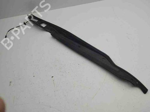 Gummiliste TESLA MODEL S (5YJS) 60 (306 hp) 28900780