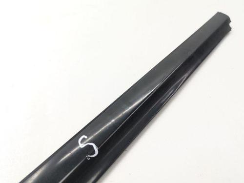 Door moulding trim KIA SORENTO I (JC) 2.5 CRDi 4WD | BP28869950C150 