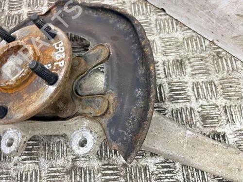 Left front steering knuckle LEXUS IS II (_E2_) 220d (ALE20) | BP33672709M25 - Image 6