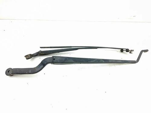 Used Front windshield wiper arm Front windshield wiper arm 33899509 33899509