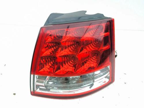 Feu arrière droit CITROËN C-CROSSER (VU_, VV_) 2.2 HDi (156 hp) 30809282