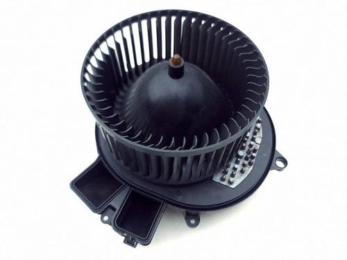 Used Heater blower motor Heater blower motor MERCEDES-BENZ M-CLASS (W166) ML 250 CDI / BlueTEC 4-matic (166.004, 166.003) (204 hp) 40232070 40232070