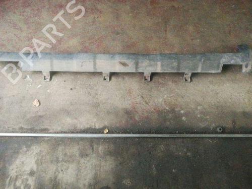 Used Right sideskirt HONDA CR-V II (RD_) 2.2 CTDi (RD9) (140 hp) 28866560