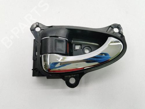 Used Front left interior door handle Front left interior door handle TOYOTA RAV 4 III (_A3_) 2.2 D 4WD (ALA30_, ALA30R) (136 hp) 40232569 40232569