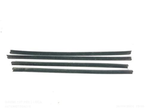 Gummiliste Gummiliste HYUNDAI SANTA FÉ III (DM, DMA) 3.0 GDi 4WD (264 hp) 33865119 33865119