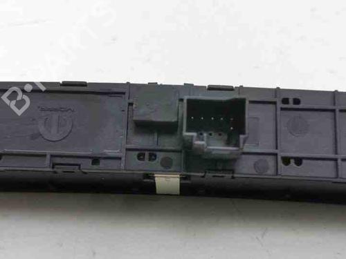 Pulsante luci di emergenza JEEP RENEGADE SUV (BU, B1, BV) 1.6 CRD | BP28871290I22