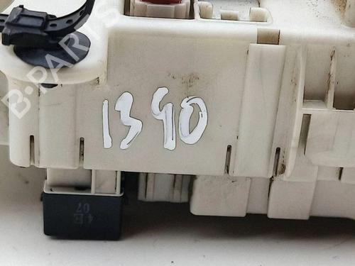 Fuse box TOYOTA RAV 4 II (_A2_) 2.0 D 4WD (CLA20_, CLA21_, CLA20R, CLA21R) | BP40194067E1 - Image 3