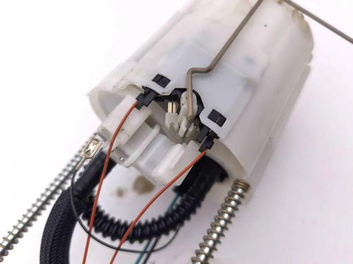 Fuel pump MASERATI QUATTROPORTE V 4.2 | BP36331679M76  - Image 5