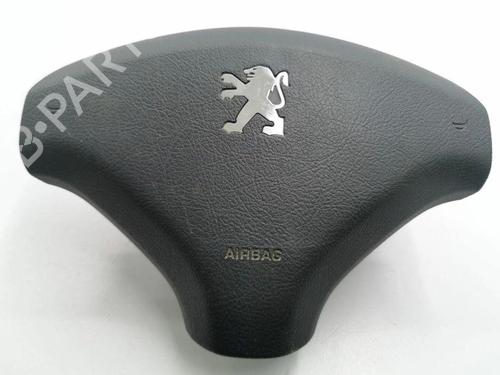 Used Driver airbag PEUGEOT 5008 (0U_, 0E_) 1.6 HDi (112 hp) 28903801