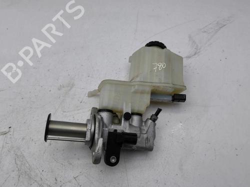 Used Brake master cylinder AUDI Q2 (GAB, GAG) 35 TFSI (150 hp) 28899825