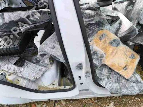 Used Right sideskirt CHEVROLET TRAX 1.7 TD AWD (131 hp) 28849226