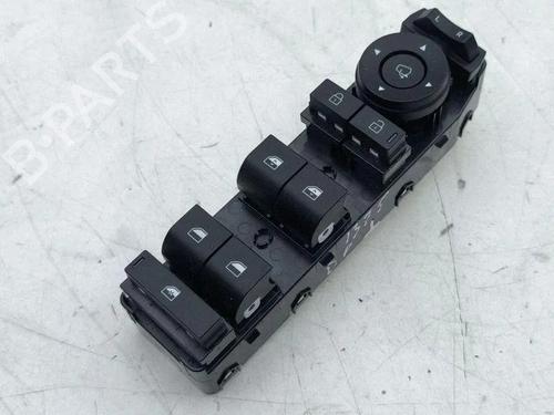 Used Right front window switch Right front window switch 38245168 38245168