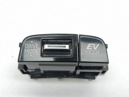Used Switch Switch TOYOTA COROLLA Estate (_E21_) 1.8 Hybrid (ZWE211) (98 hp) 40191844 40191844