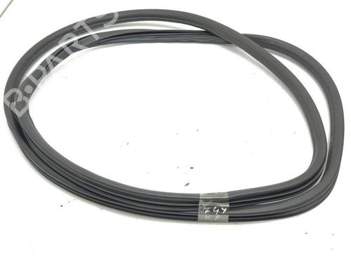 Used Rubber door seal PORSCHE CAYENNE (92A) 3.0 Diesel (245 hp) 28898156