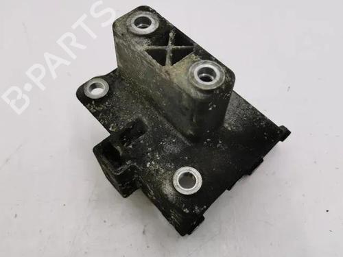 Used Support BENTLEY FLYING SPUR (4W_) 6.0 W12 (626 hp) 28859314