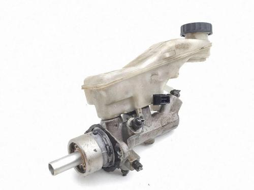 Used Brake master cylinder Brake master cylinder TOYOTA COROLLA Verso (ZER_, ZZE12_, R1_) 2.2 D-4D (AUR10_, AUR10R) (177 hp) 40466008 40466008