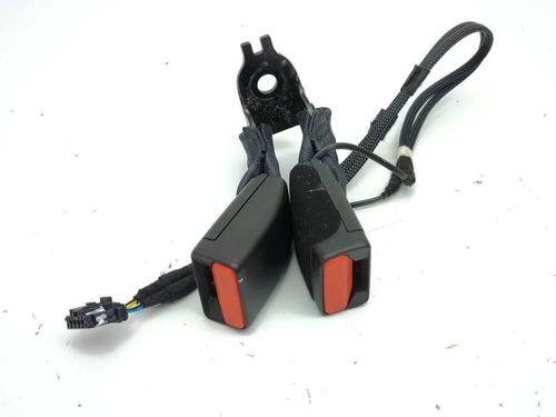 Used Seat buckle Seat buckle 33864228 33864228