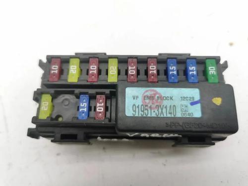 Fuse box HYUNDAI i40 I (VF) 1.7 CRDi | BP33878392E1 - Image 6