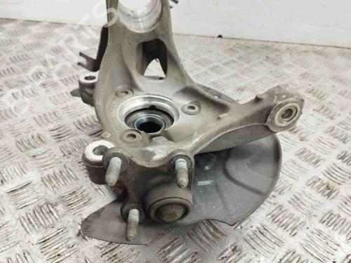 Right front steering knuckle AUDI A3 Sportback (8VA, 8VF) 2.0 TDI | BP28896086M26